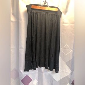 Serra Black Midi Skirt